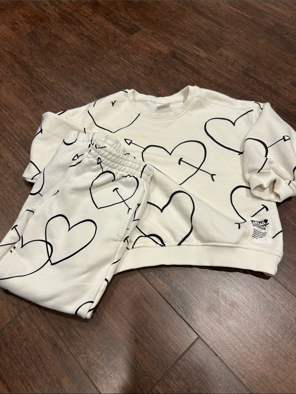 Zara Kids Matching Sweatshirt & Joggers Set with Black Heart Print